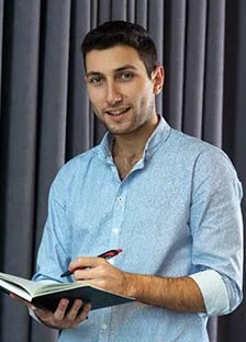 Thesis Research Expert